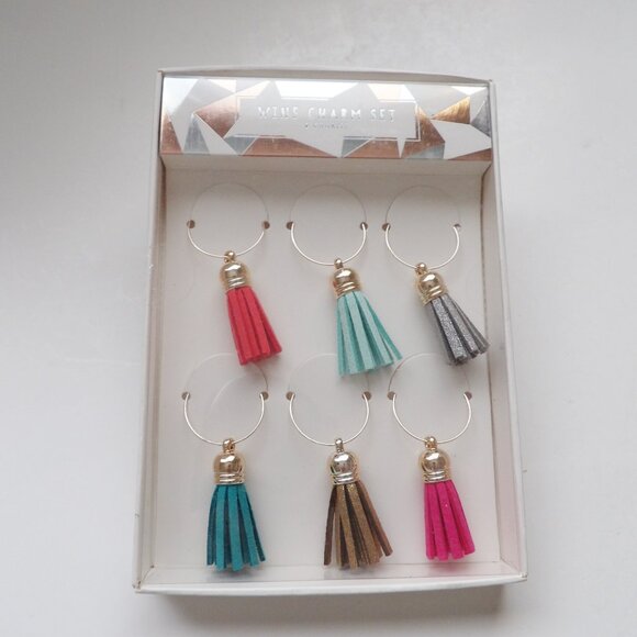 Tassel Wine Charm Set Boxed Set of 6 New - Picture 3 of 5